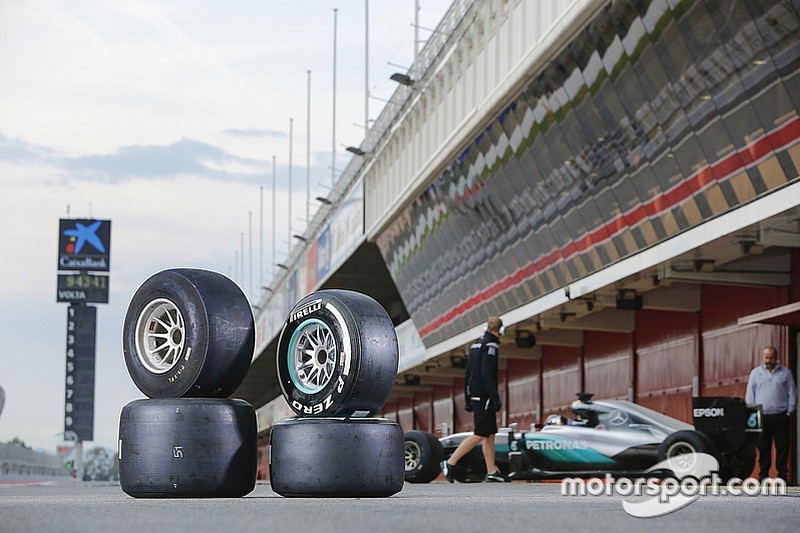 【F1】タイヤの年間供給数は42,792本! 数字で振り返る2016年のF1