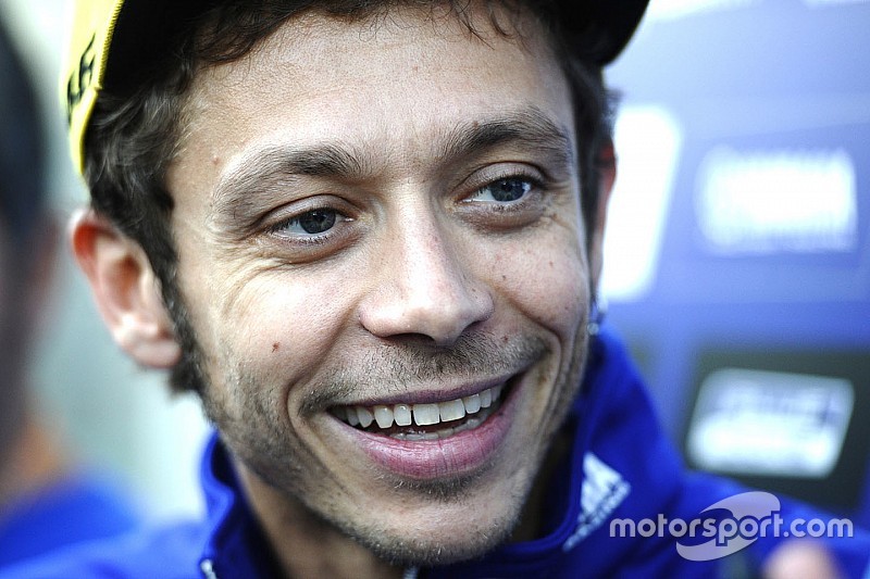 Pourquoi Valentino Rossi assiste aux départs des courses Moto3