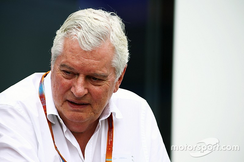【F1】パット・シモンズ「3回フェラーリのアプローチを受けていた」