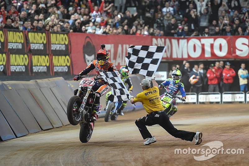 Marc Marquez gewinnt Superprestigio in Barcelona