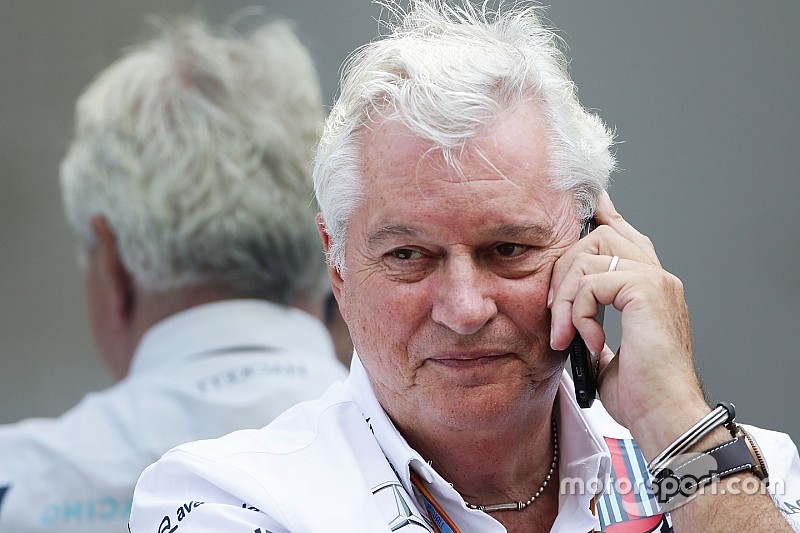 Pat Symonds, jefe técnico de Williams, deja el equipo