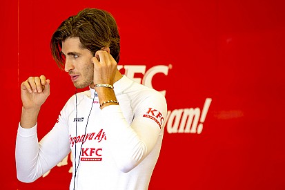 Giovinazzi cumple su sueño de llegar a Ferrari