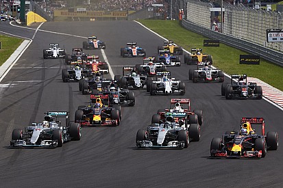 Photos - Le film de la saison 2016 de F1