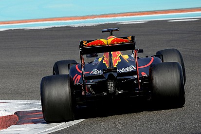 Pirelli annonce les pneus des deux premiers GP de 2017