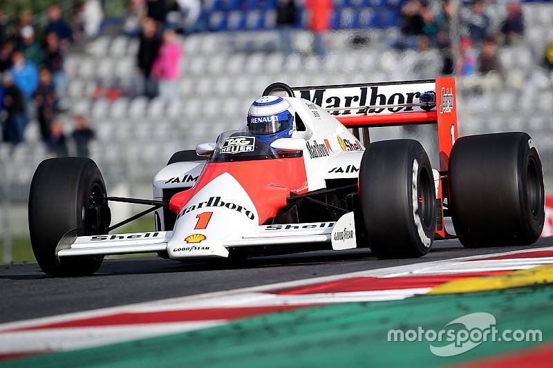 Button - "Mon héros est toujours Alain Prost"