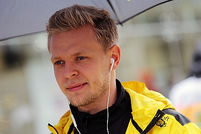 Magnussen defiende su fichaje por Haas