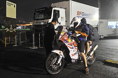 Dakar: stop obbligatorio per moto e quad in ritardo al CP