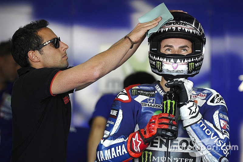 Le coach de Jorge Lorenzo rejoint Pol Espargaró