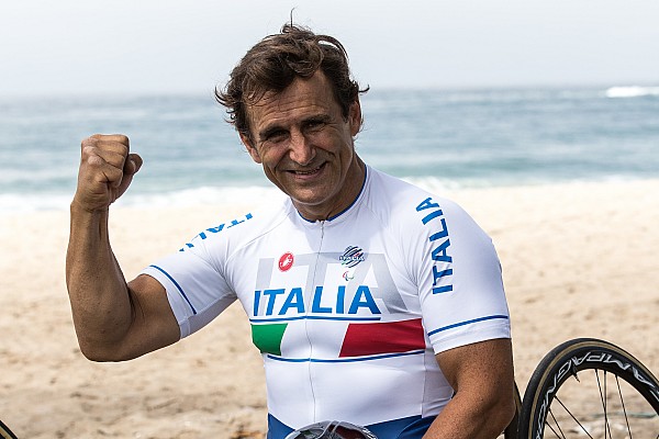 Não espero grande melhora da Ferrari, diz Zanardi