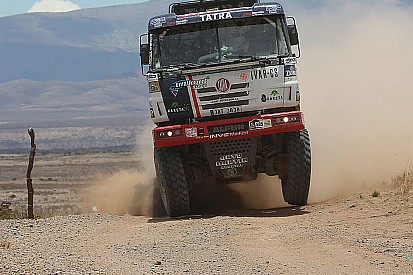 Dakar 2017 camiones: El Tatra de Kolomy se impuso al Iveco de Van Genugten