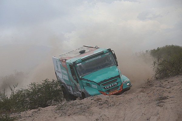 Dakar 2017: De Rooy slaat terug met dagzege, Sotnikov pakt leiding