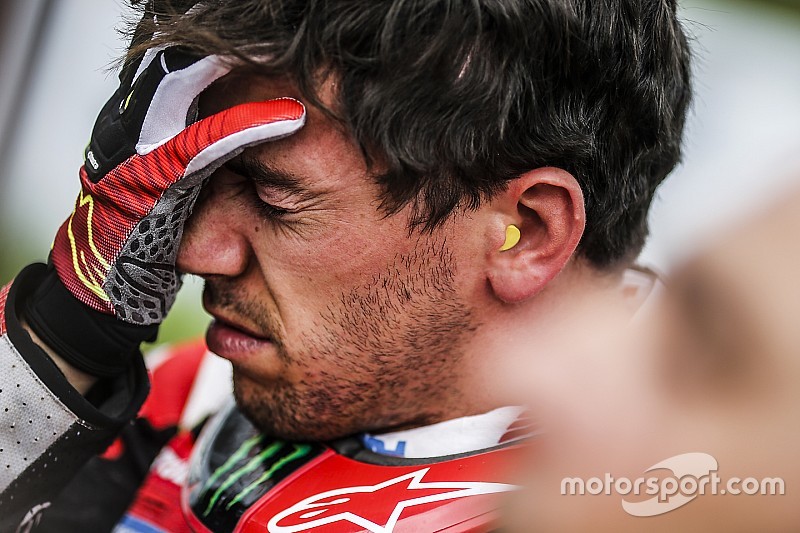 Uur tijdstraf voor Dakar-leider Joan Barreda