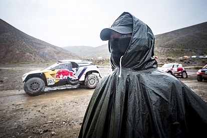 Tempestade faz organização cancelar sexto estágio do Dakar