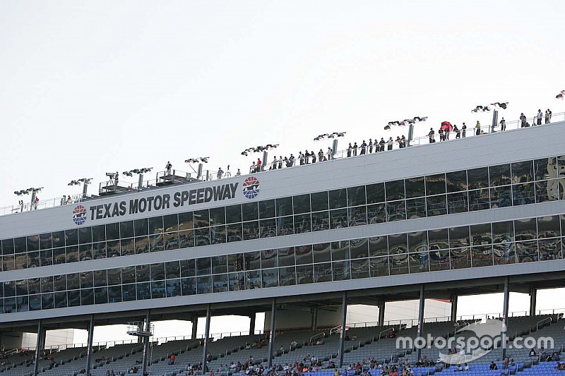 Le Texas Motor Speedway en travaux