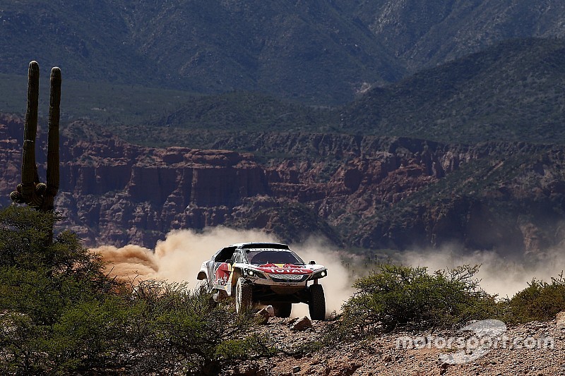 #304 Peugeot Sport Peugeot 3008 DKR: Carlos Sainz, Lucas Cruz