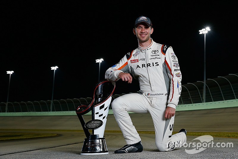 Campeón 2016 Daniel Suárez, Joe Gibbs Racing Toyota