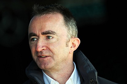 Mercedes confirma la salida de Lowe