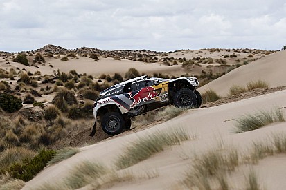 Dakar 2017: Loeb mit Bestzeit auf Etappe 10, Peterhansel kollidiert mit Biker
