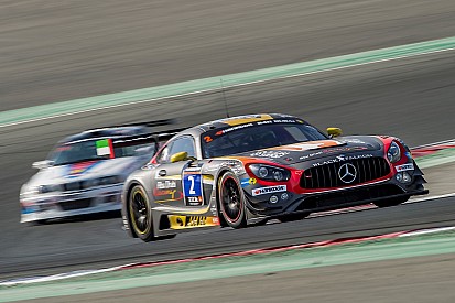 A Dubai la pole va alla Mercedes del Team Black Falcon