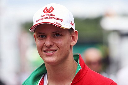 Schumacher seria recebido com "tapete vermelho" na Ferrari