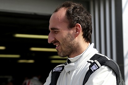 Kubica: "Cerco un programma 2017 per correre ad alto livello"