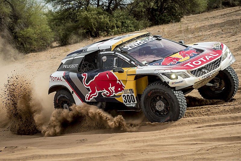 Dakar 2017: Stephane Peterhansel gewinnt, Dreifachsieg für Peugeot