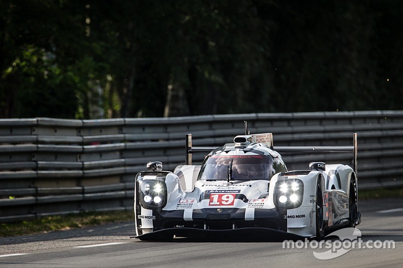 Franchitti sempat berencana gabung ke Porsche LMP1 di 2015