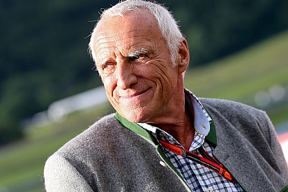 Mateschitz: "Red Bull sfiderà la Mercedes: vogliamo vincere!"
