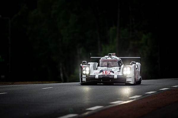 Dario Franchitti devait piloter chez Porsche au Mans en 2015