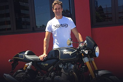 TT2017: Josh Brookes & David Johnson für Norton