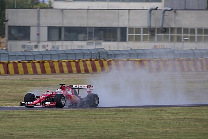 Pirelli ganha teste extra com pneus de chuva
