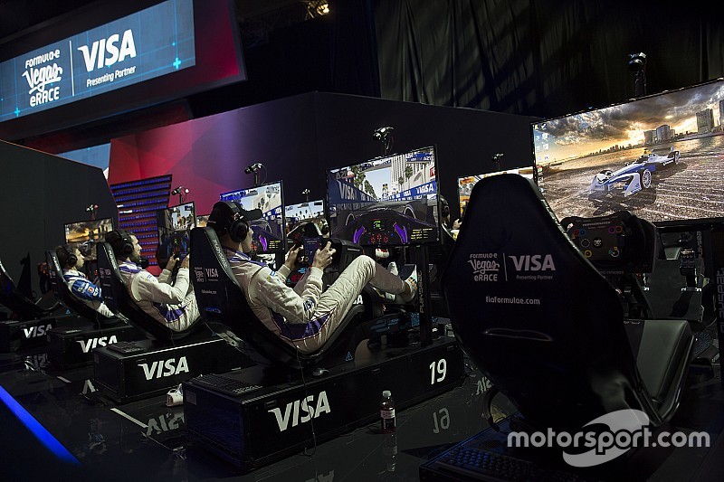 Tost cree que la F1 debe introducir las carreras virtuales