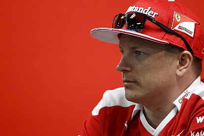 Egészen közelről Raikkönen új tetoválása: Robin nevető arca