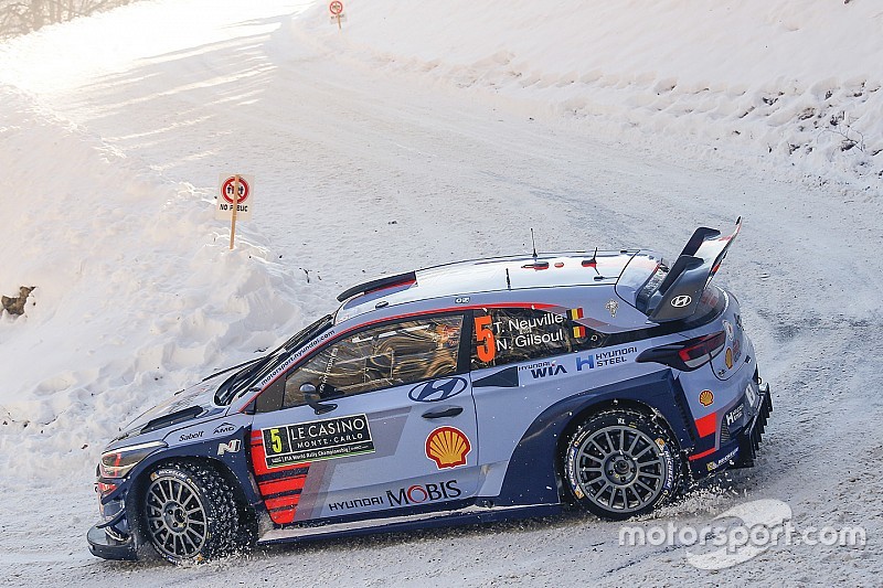 Un "pequeño error" frustra la victoria de Neuville