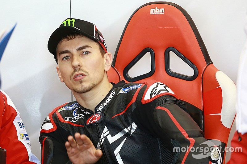 Lorenzo - "La stabilité de la moto est incroyable"