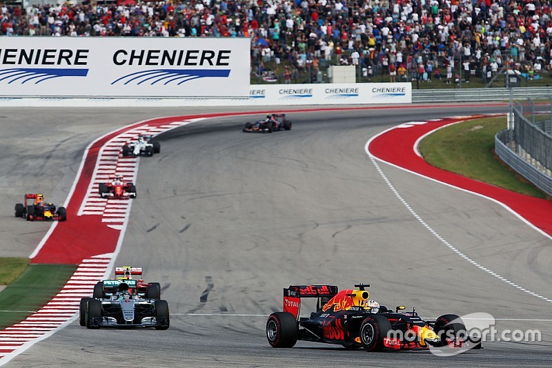Carey: “Es necesaria una nueva gestión porque la F1 no ha crecido suficiente”