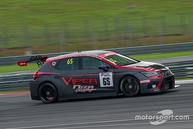 Asia: la Viper Niza Racing conferma Douglas Khoo sulla SEAT