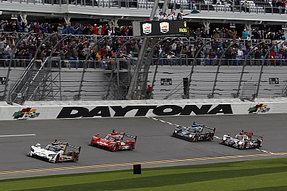 24h Daytona nach 2 Stunden: Cadillac-Dreikampf an der Spitze