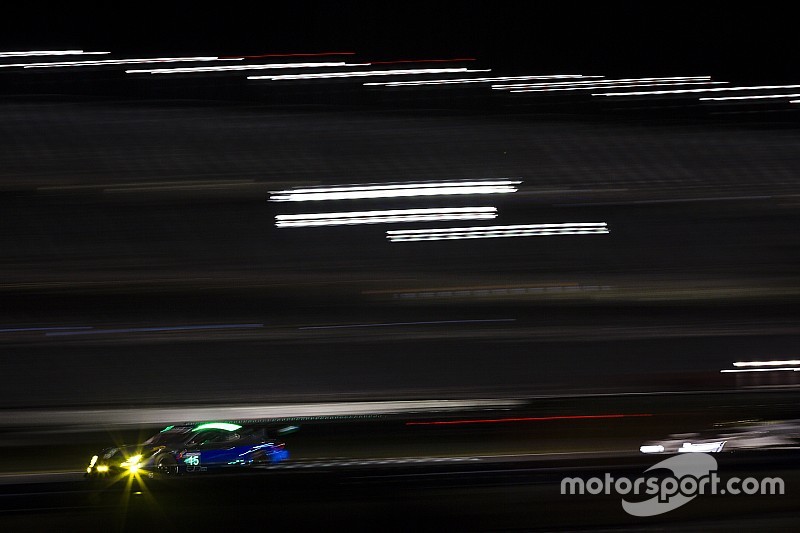 Sexta hora en Daytona: AX Racing hace el 1-2 y llega la lluvia