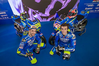 Suzuki présente son équipe et sa moto 2017