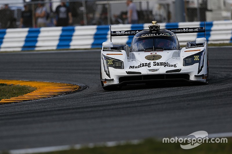 Daytona 24: Una hora para el final