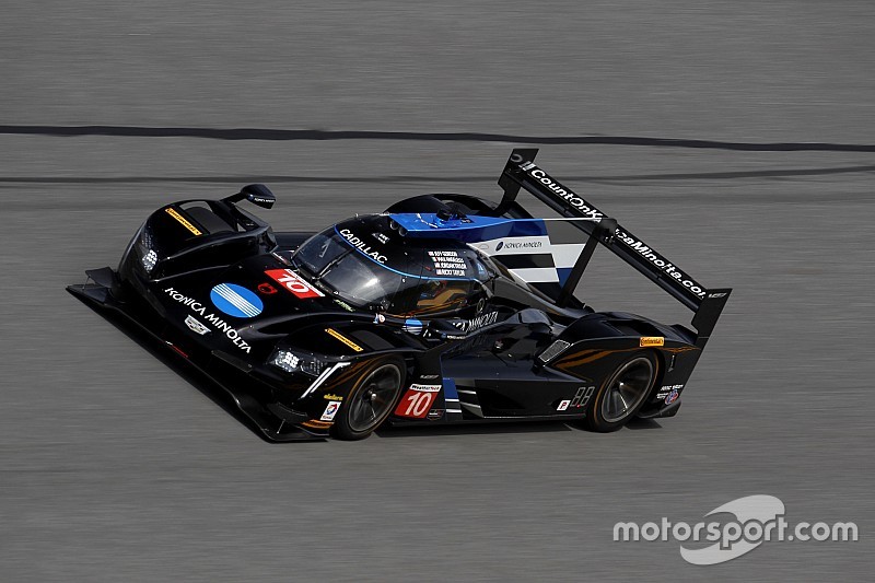 #10 Wayne Taylor Racing Cadillac DPi: Ricky Taylor, Jordan Taylor, Max Angelelli, Jeff Gordon