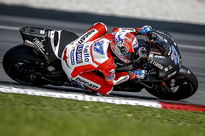 Stoner, el más rápido en Sepang