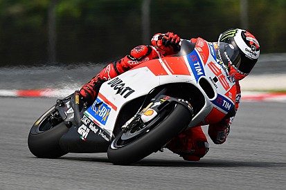 Lorenzo "surpris" d'être distancé à la reprise des essais