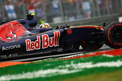 Tost: "Toro Rosso nam grote risico’s in 2016"