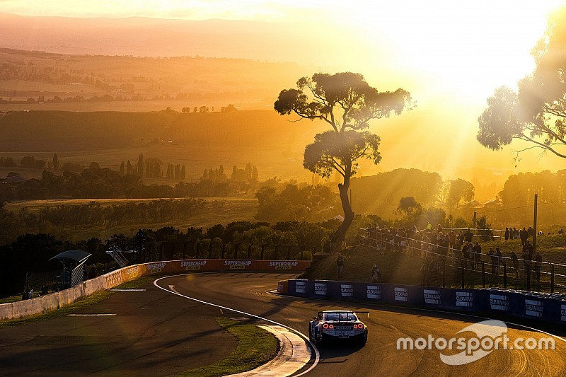 #1 Nissan Motorsports Nissan GT-R Nismo GT3: Rick Kelly, Katsumasa Chiyo, Florian Strauss