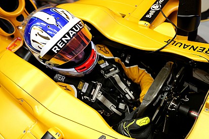 Meski ditinggal Vasseur, Renault tetap pertahankan Sirotkin