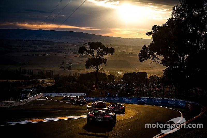 12h Bathurst: Das Rennergebnis in Bildern