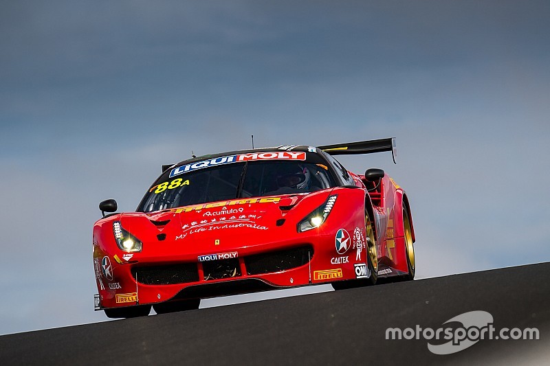 Ferrari remporte une édition animée des 12 Heures de Bathurst