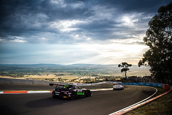 Calent&oacute;n y posterior disculpa de Engel con su compa&ntilde;ero van Gisbergen